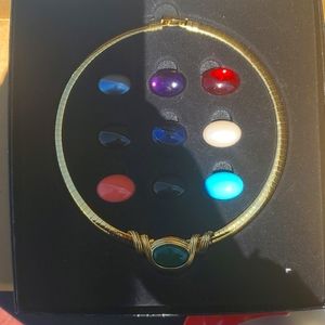 JOAN RIVERS  Oval Faux Gemstone Omega Collar
